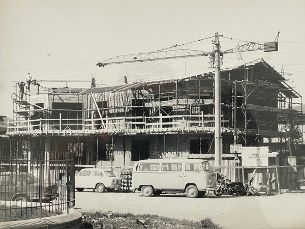 1971 - Nasce l'azienda